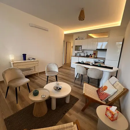 Апартаменты Bel Horizon Luxe Vue Monaco